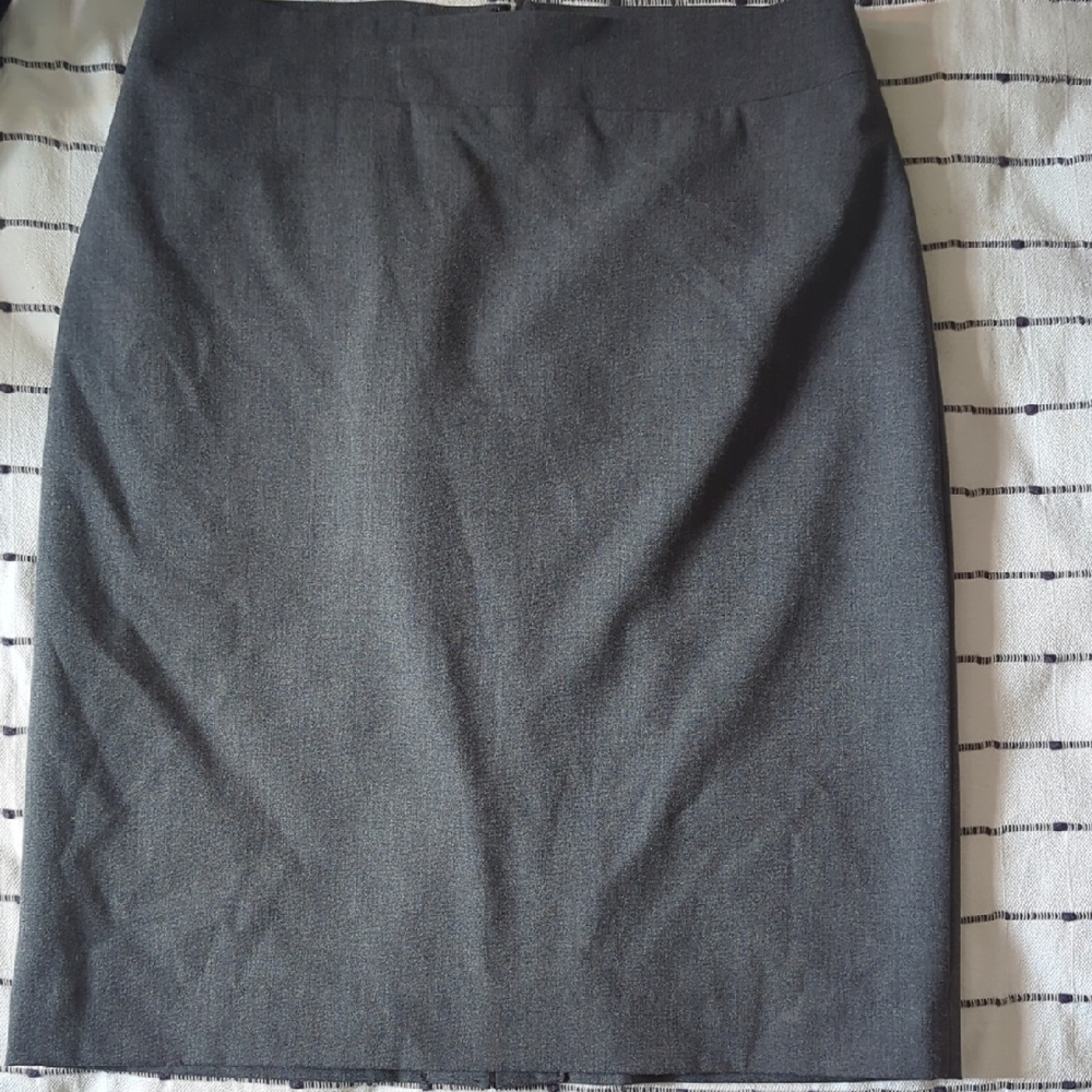 Uniqlo Charcoal Pencil Skirt